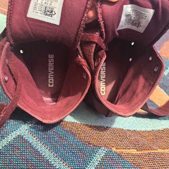 🌈CONVERSE RED LEATHER SHOES-6 - Picture 7 of 9